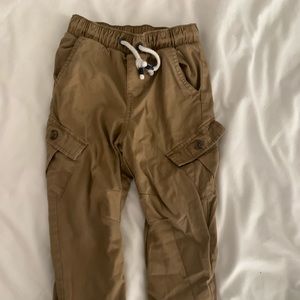 Cat and jack cargo pants